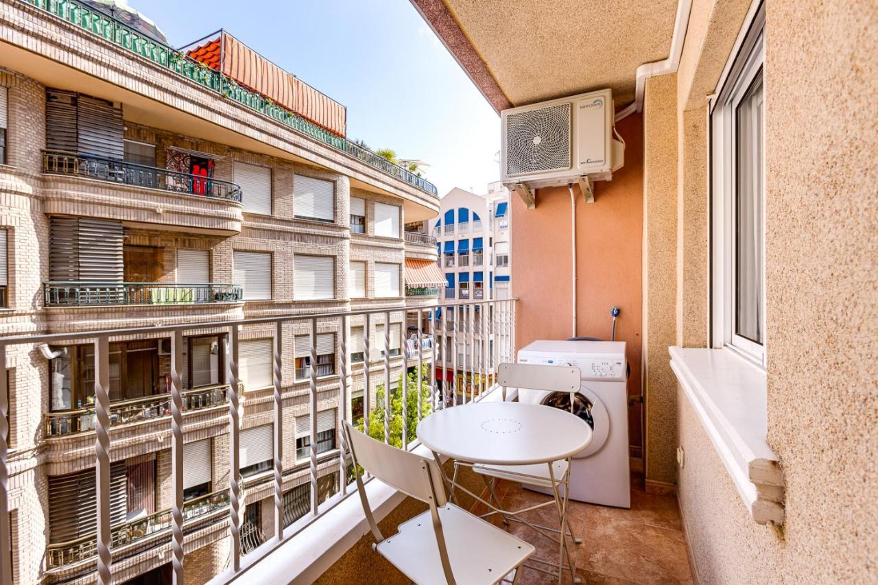 Apartamiento Fragata Apartment Torrevieja Exterior photo